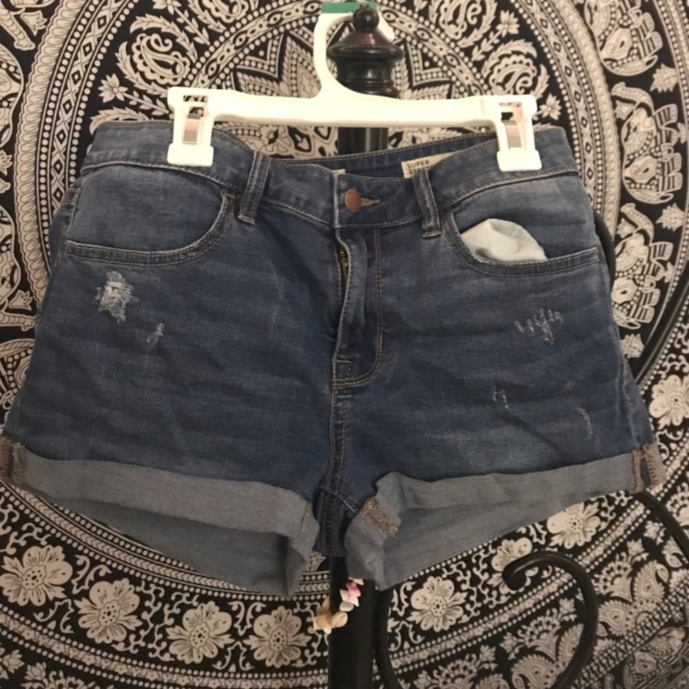 Bullhead denim co, “super stretchy shorty”